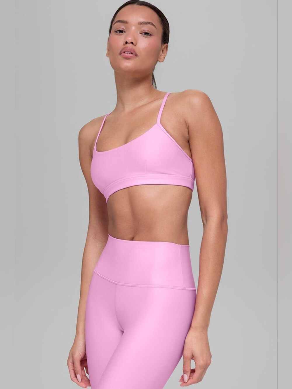 Alo Yoga Airlift Intrigue Bra - Cotton Candy Pink